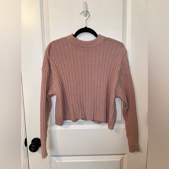 AE Cropped Rib Knit Sweater - Picture 3 of 9